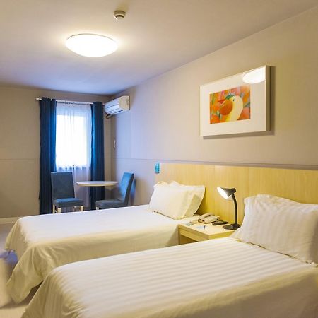 Jinjiang Inn Nantong Qidong Middle Remin Road מראה חיצוני תמונה