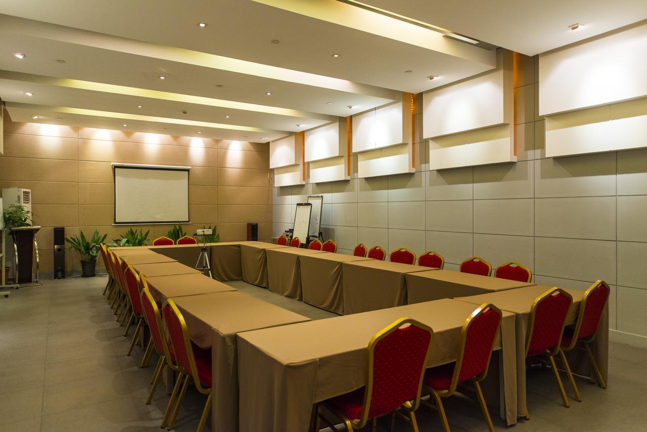 Jinjiang Inn Nantong Qidong Middle Remin Road מראה חיצוני תמונה
